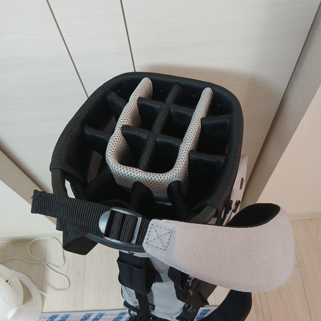 LOVACE スタンドキャディーバッグ新品 (発送は23日以降)