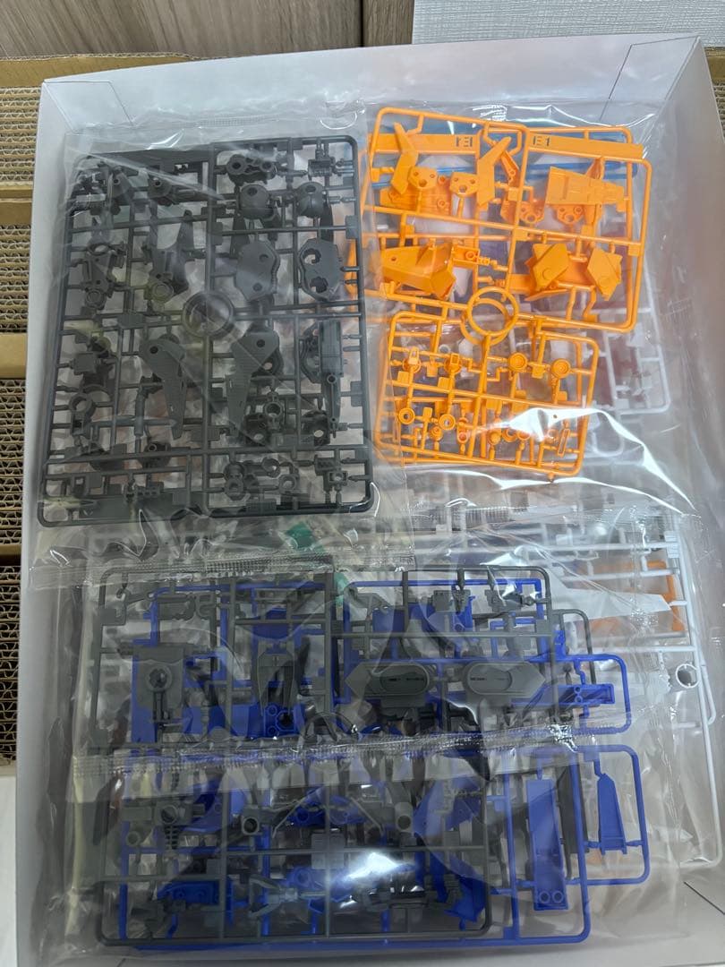 ロボット GUNDAM LINDWURM RE/100 1/100