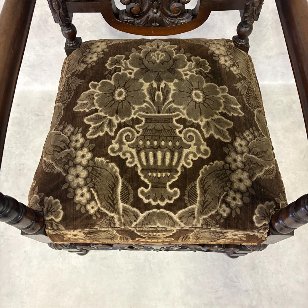 18世紀　バクタプール　キング＆クイーンスタイルのハイバックチェア