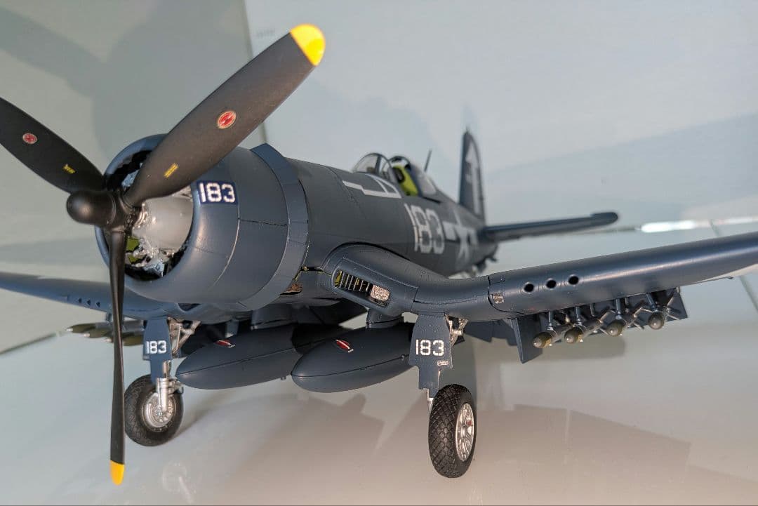 コルセアF4U-1D(プラモデル完成品1/32)