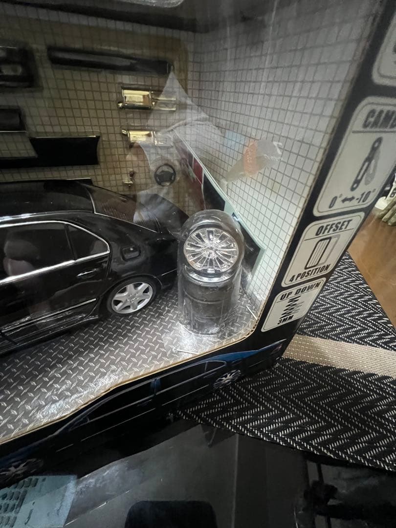 FABULOUS トヨタ セルシオ 30型 ミニカー