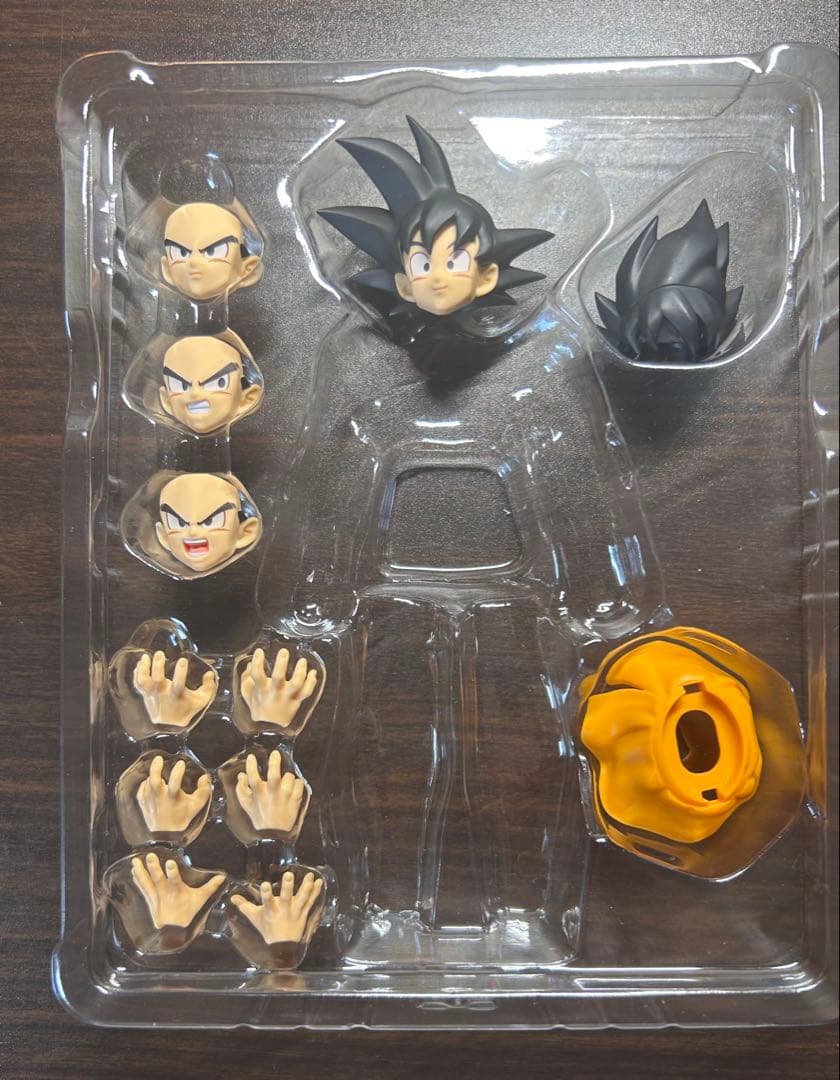 s.h.figuarts 孫悟空 DIMA スーパーサイヤ人ゴット ＋通常つき