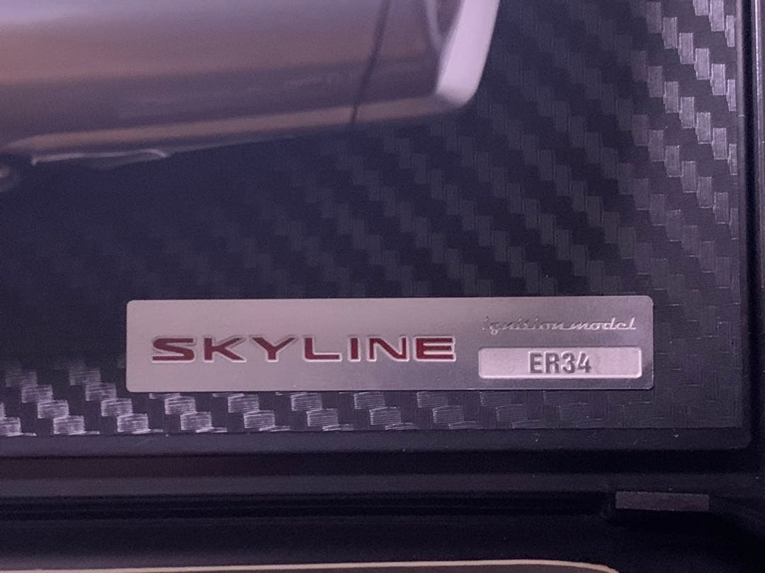 イグニッションモデル1/18スカイライン25GTターボ(ER34)シルバー