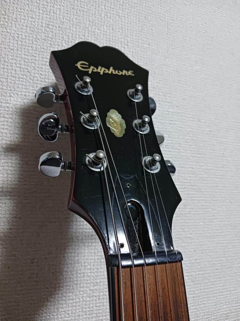エピフォンepiphoneセミアコ　ES335
