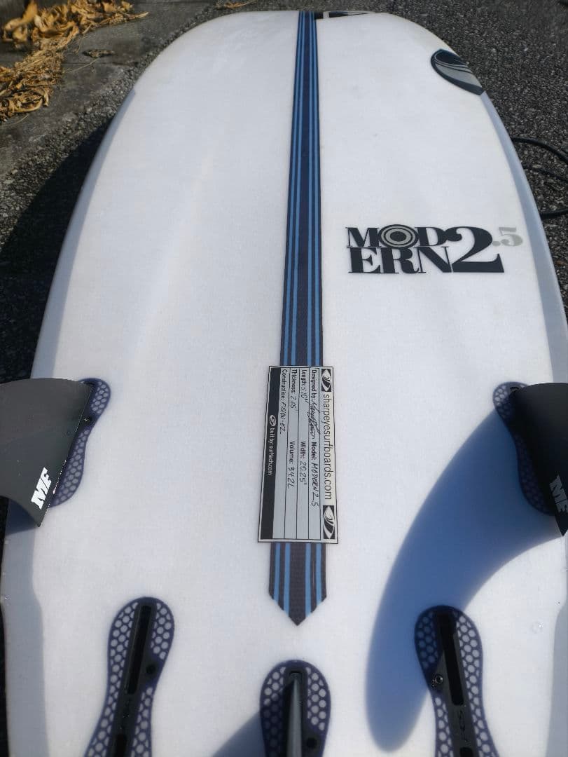 シャープアイサーフボードMODERN2.5 5.10ミックフィン付