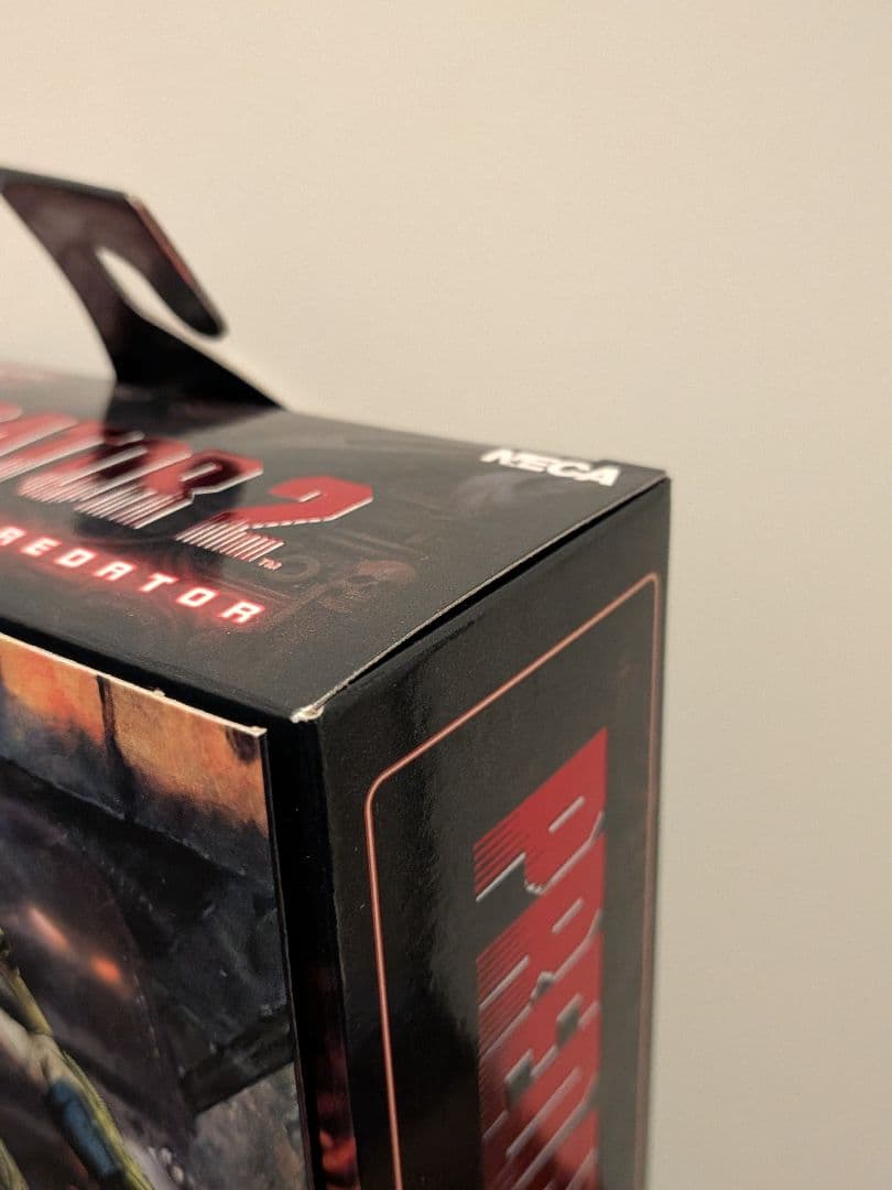 Ultimate Elder Predator フィギュア