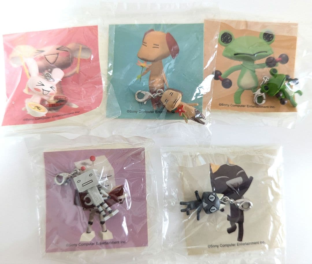 どこでもいっしょ　マスコットチャーム8点　トロ他