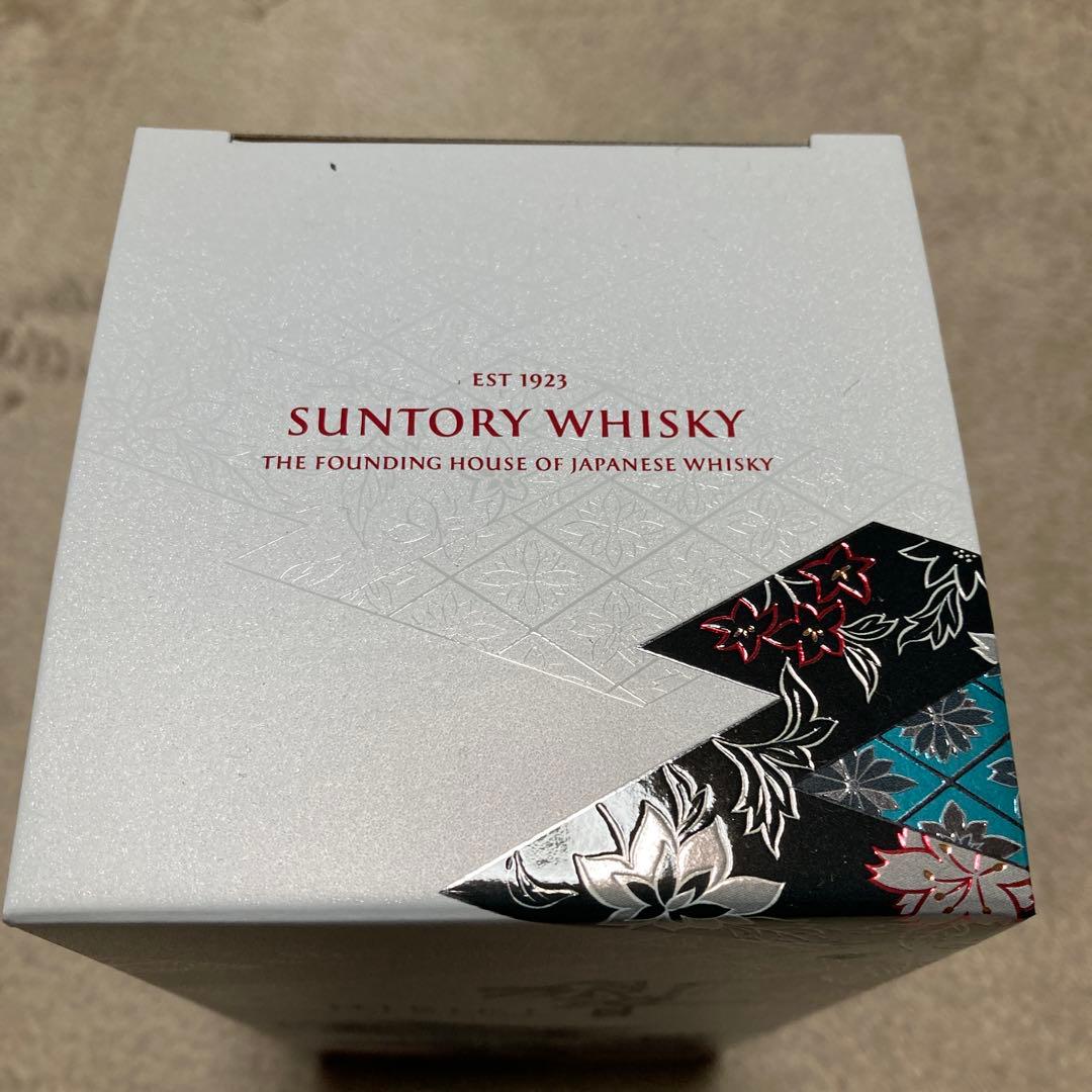 サントリー　響　BLOSSOM HARMONY BOTTLED IN 2023