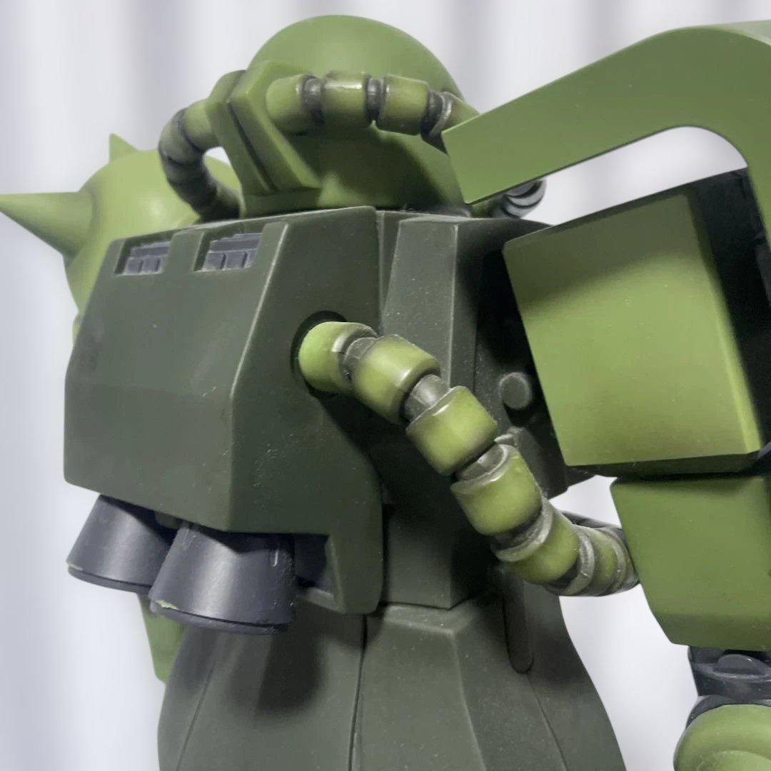 【癒し】ジャンボグレード量産型ザクⅡ初期タイプ　　ジャンク品の出品です。