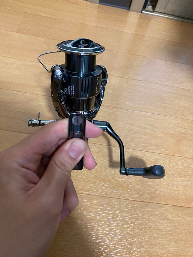 シマノ　22 ステラ　4000XG リールスタンド付き