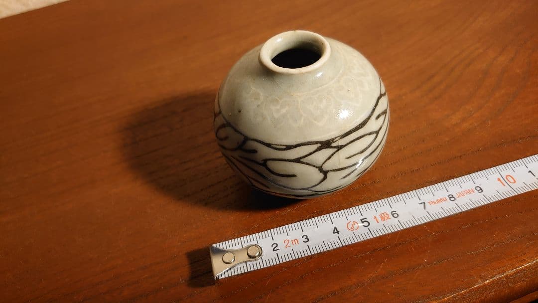 李朝　小壺　象嵌　白釉　古玩　京焼　アンティーク李朝　１客
