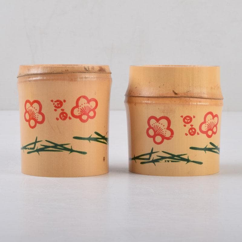 茶道具　黒田正玄作　松竹梅　竹蓋置　一双　表千家十三代即中斎極め箱　V　8698