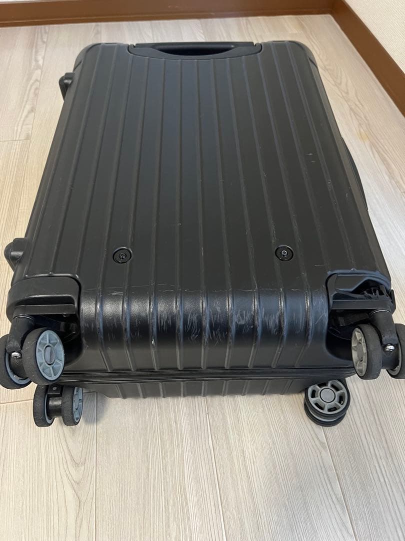 RIMOWA リモア サルサ ブラックマット 4輪 35ℓ 機内持ち込み