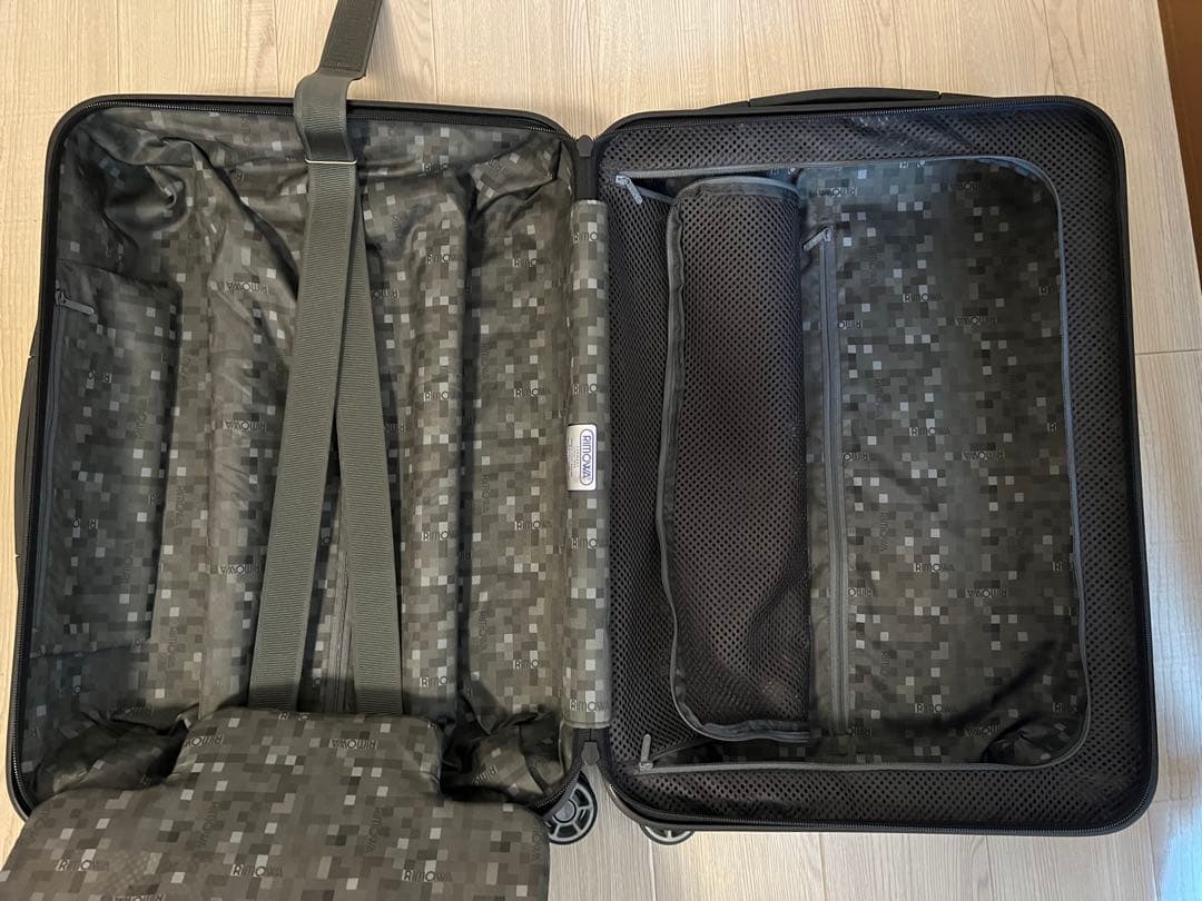RIMOWA リモア サルサ ブラックマット 4輪 35ℓ 機内持ち込み