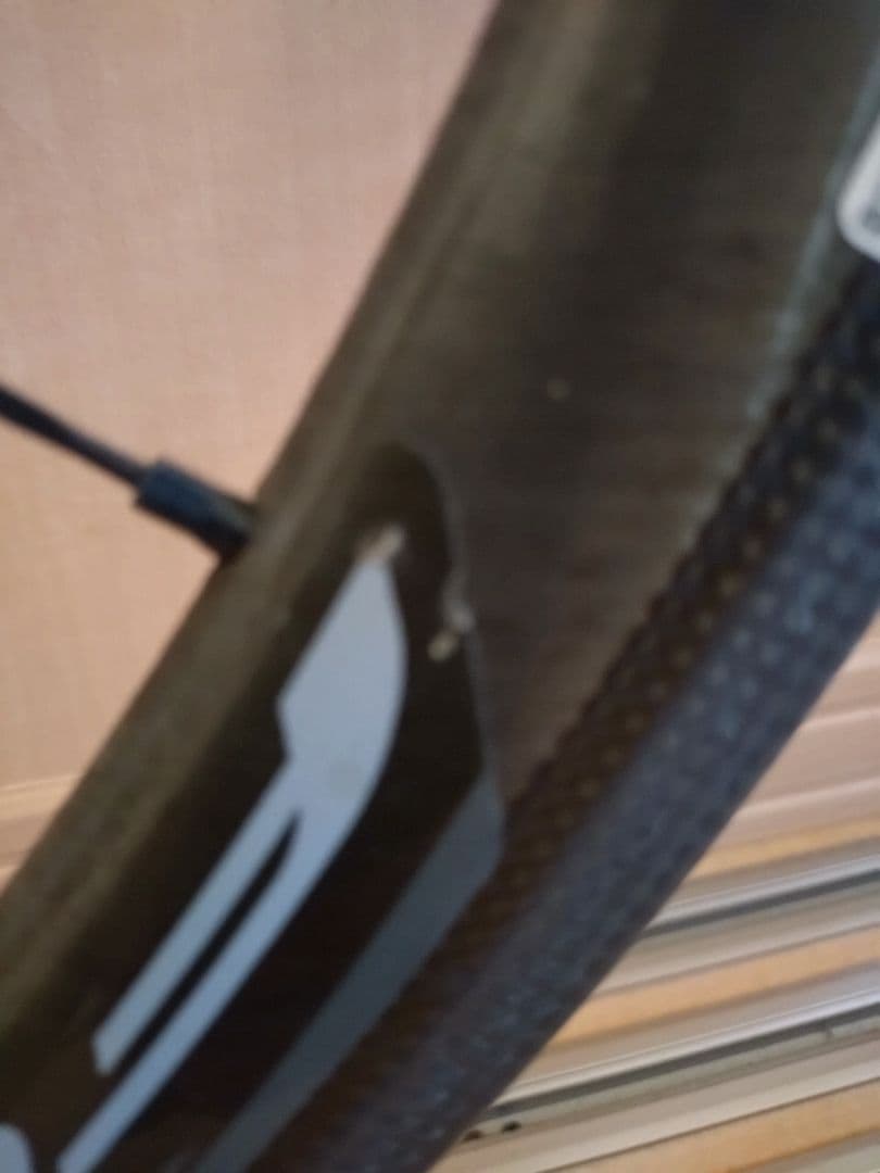 フルクラム レーシングクアトロカーボン