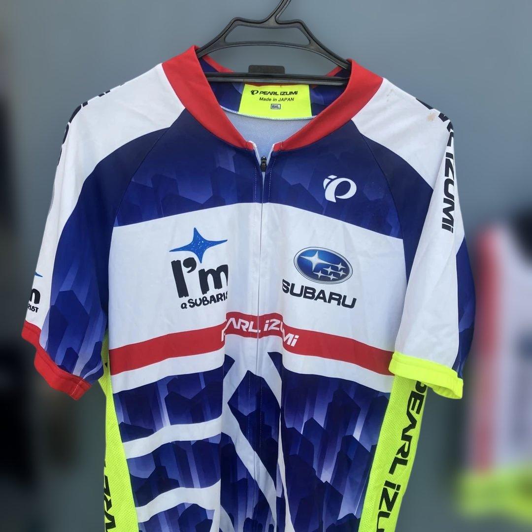 PEARL iZUMi (上) BXL(下)XL日本製