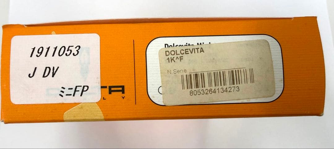 デルタ　ドルチェビータ　ミディアム　万年筆　14k F