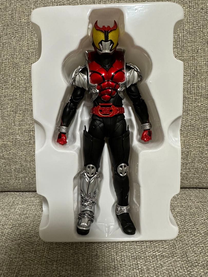 初回特典付 S.H.Figuarts 真骨彫製法 仮面ライダーキバ キバフォーム