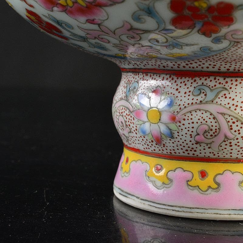 中国　乾隆年製款　粉彩花卉文　高足碗　酒杯　M　R6443