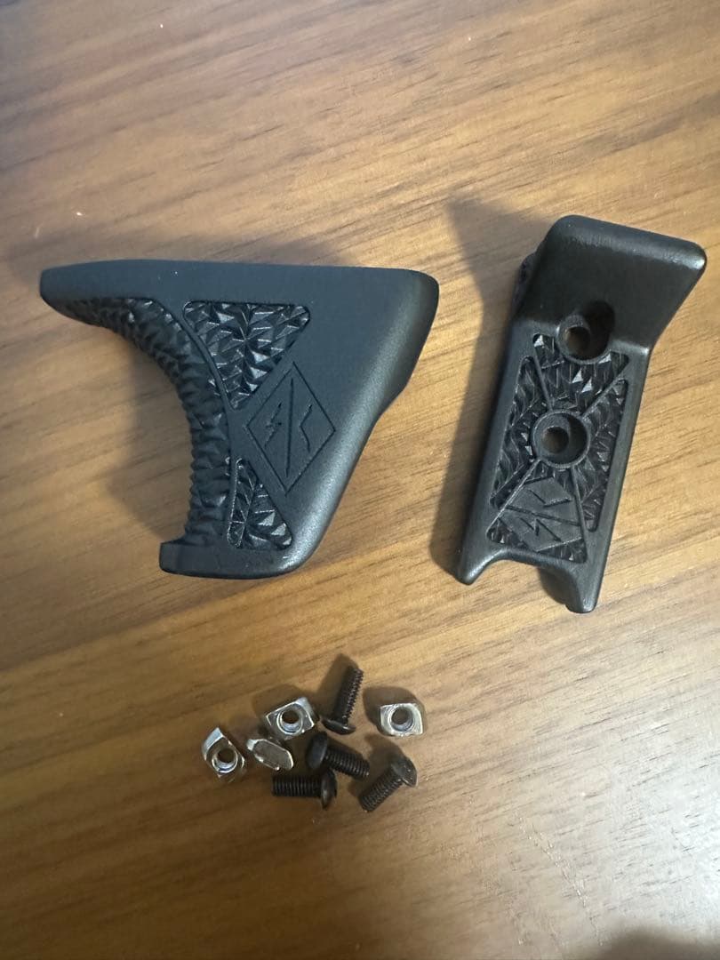 IRREGULAR DEFENSE MHS V1 高品質レプリカ　セット