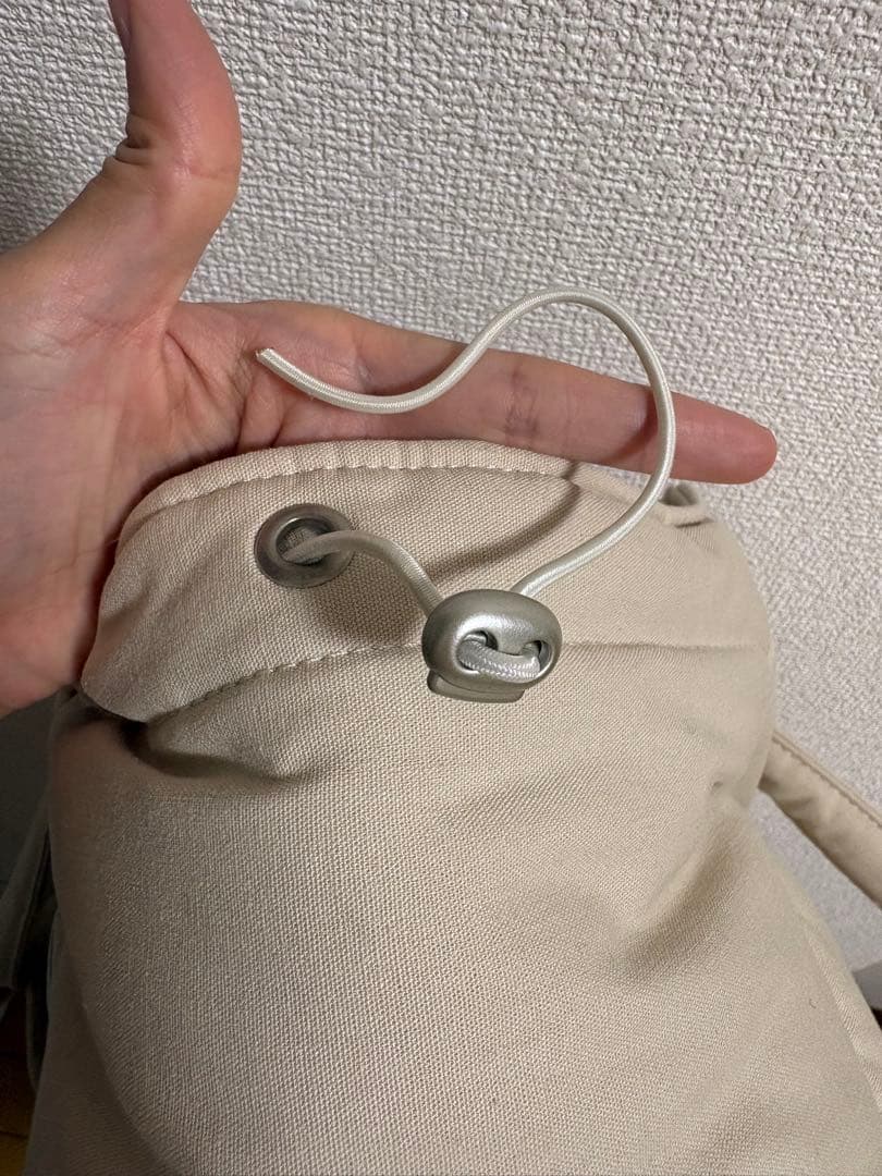 【ほぼ未使用】ba&ttang ベージュ キャリーバッグ　M カーベルト付き