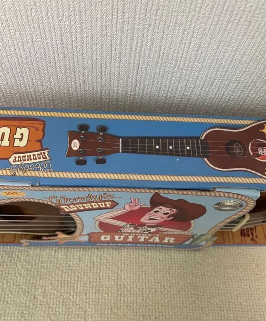 激レア　トイストーリー　ラウンドアップ　ギター