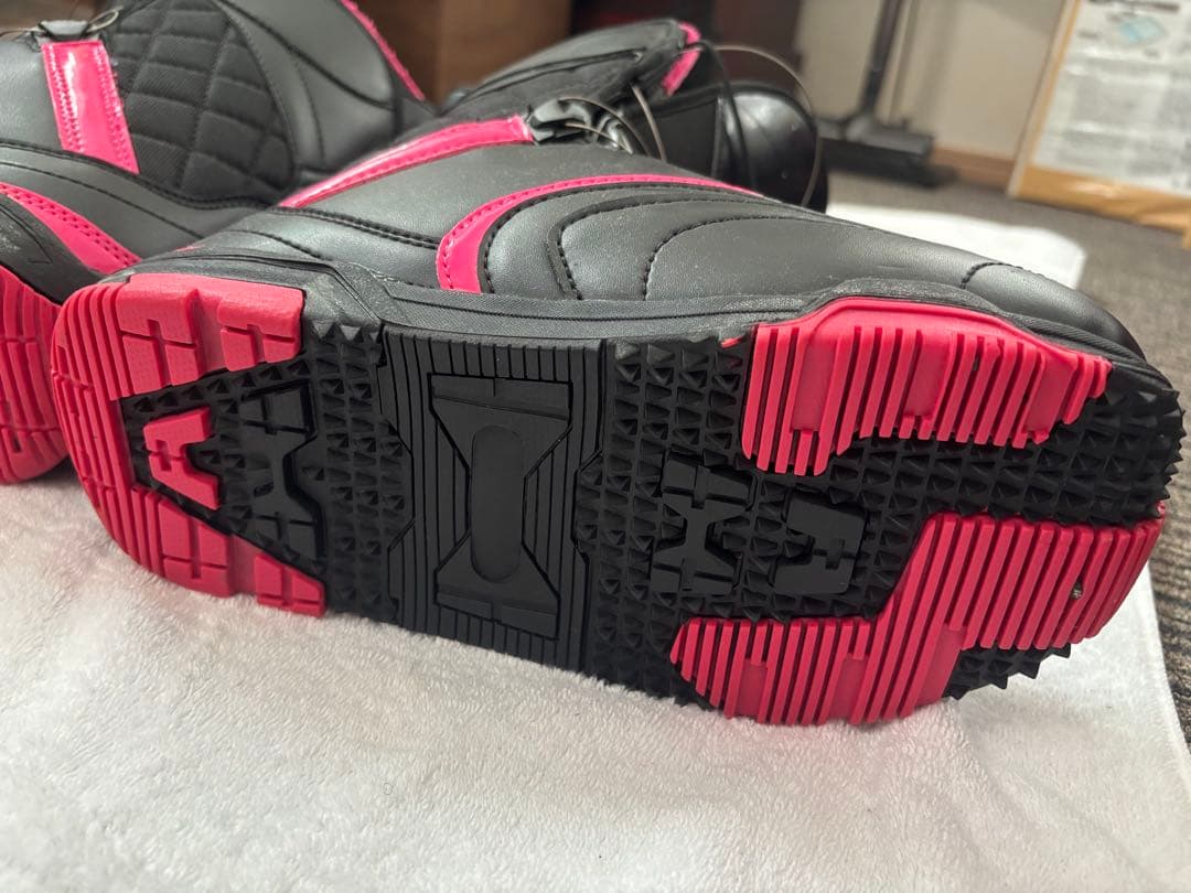 な*ん様 SIONYX スノボーブーツ美品