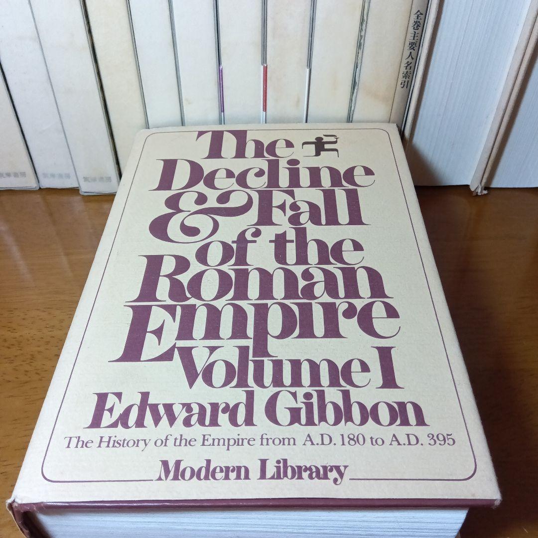 ローマ帝国衰亡史〔洋書全３巻〕＊画像中の和訳書は含みませんのでご注意下さい。