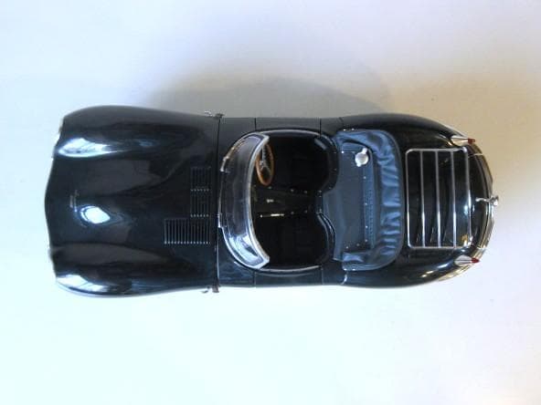 特価 AUTOart (1/18) ジャガー XKSS