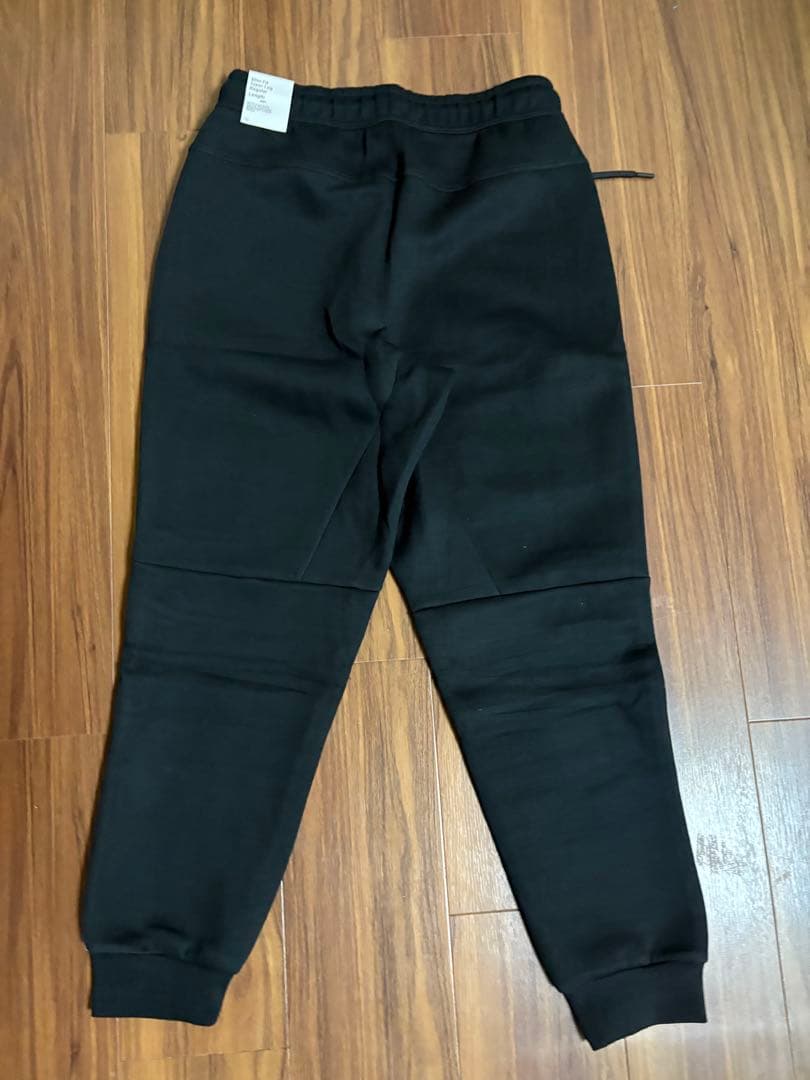 Nike リフレクター付きジャージパンツ ブラック　リフレクティブ