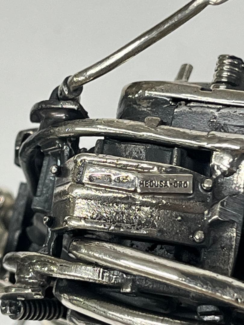 純銀　ハーレー　置物