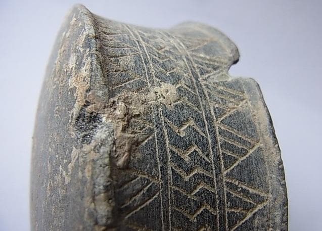 ★Z0909★ 古代　石器　彫刻石　オイルランプ　繊細彫刻　灯火器