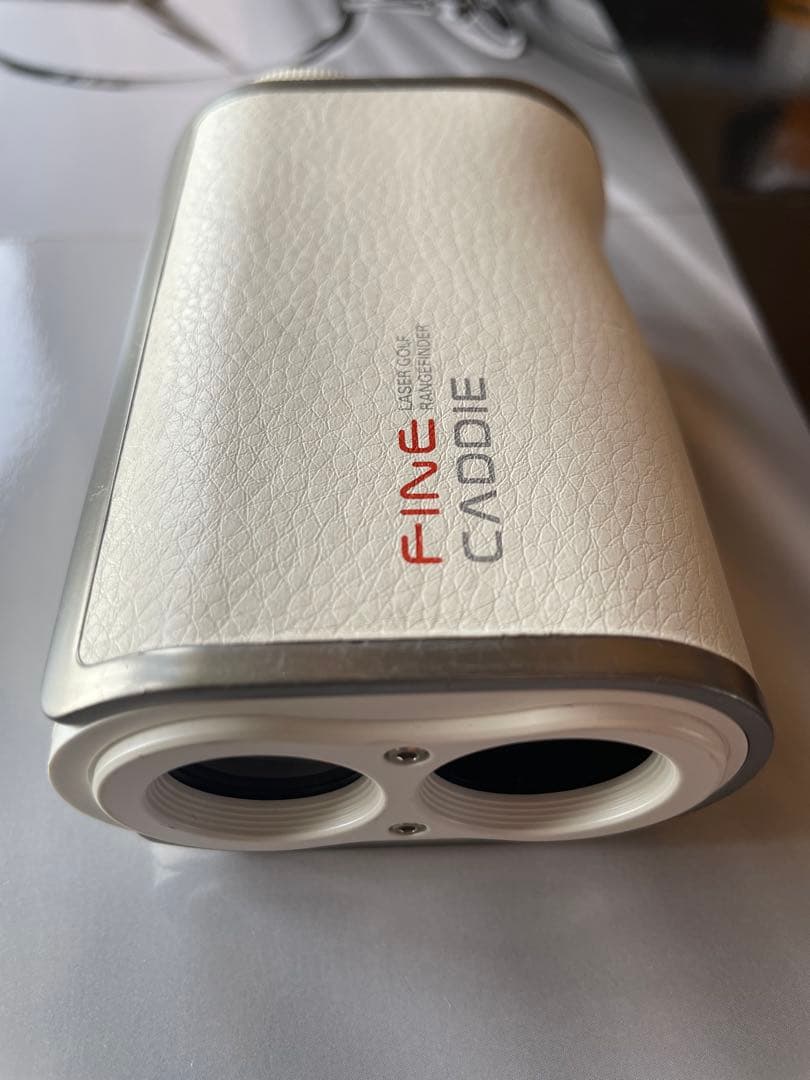 美品　FINECADDIE J300 レーザー距離計