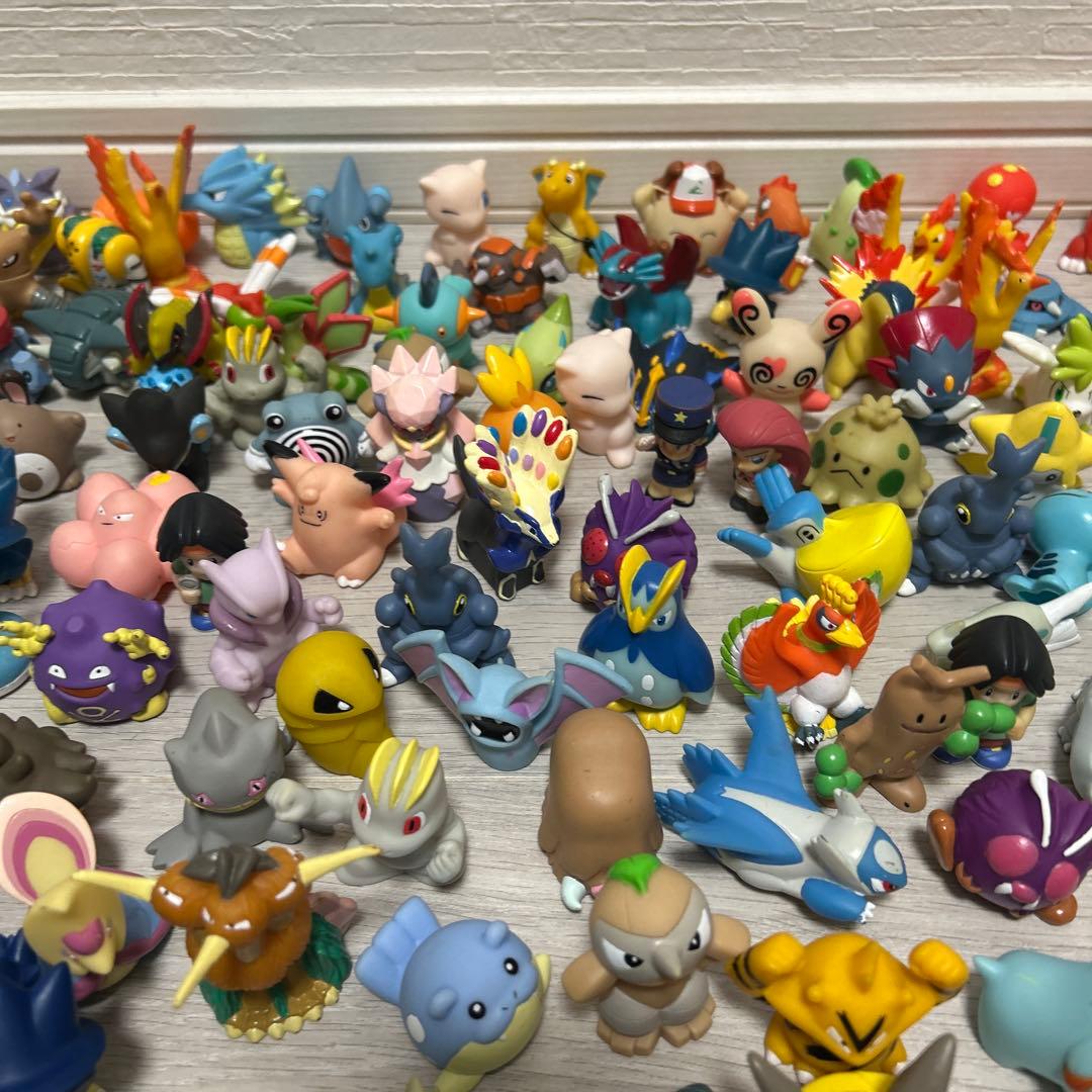 【希少品】ポケモンキッズ　ポケモン指人形豪華200個セット②