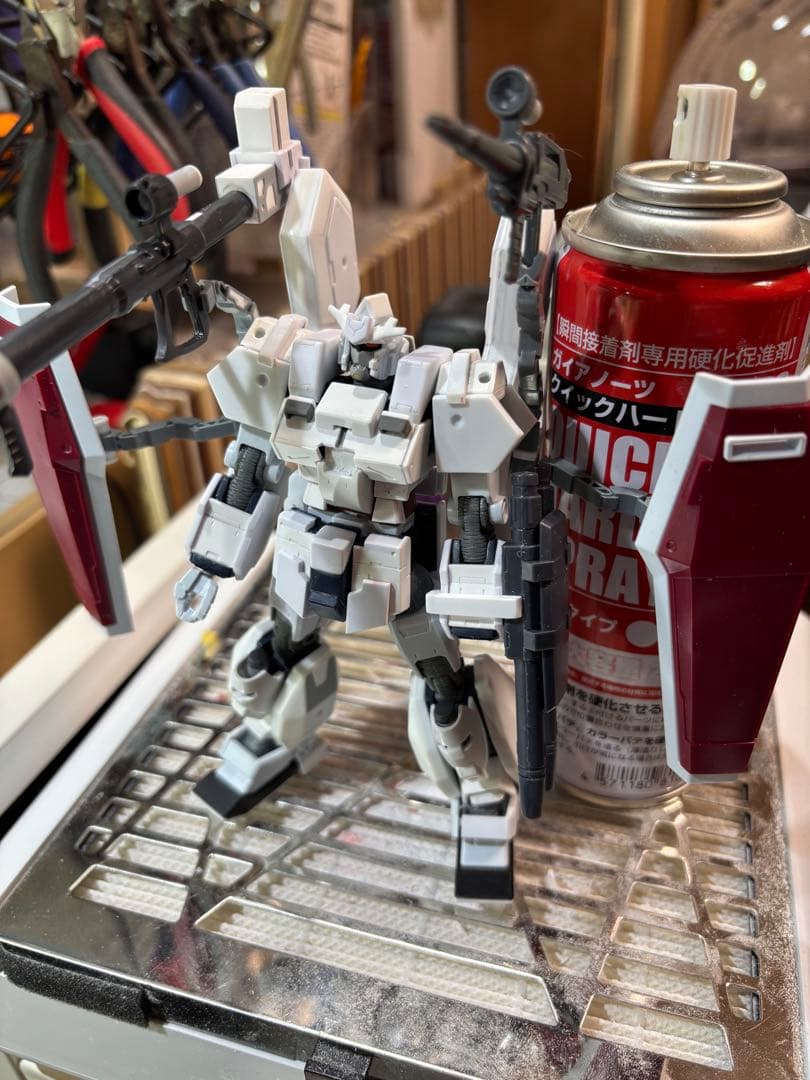 HG 機動戦士ガンダムサンダーボルト　ブルG塗装完成品