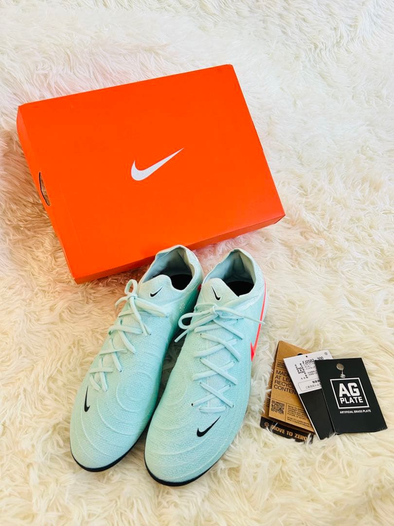 【新品】値下げ‼️ナイキ ファントム GX 2 プロ AG-Pro 24.0㎝