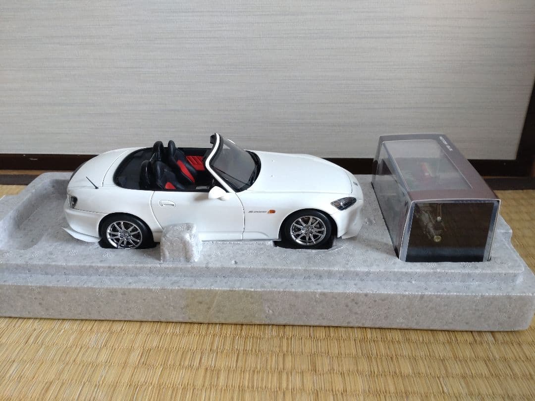 Motorhelix ホンダ S2000 1/18