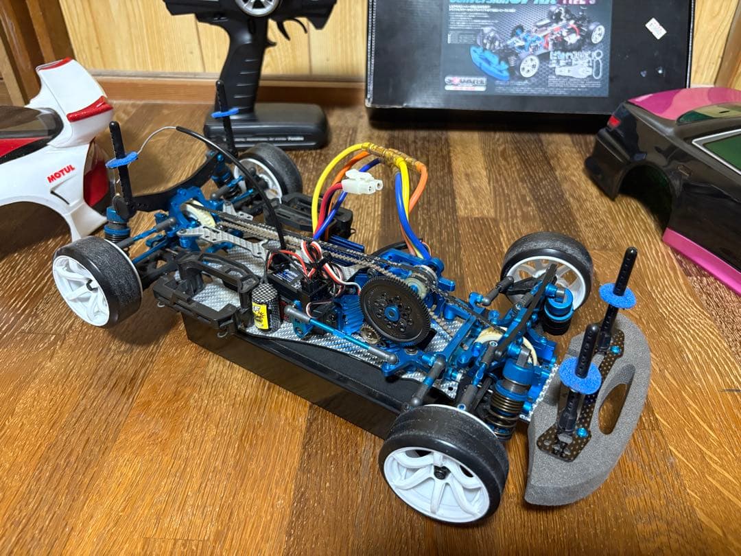 タミヤ　TA05 フルカスタム　スクエア ドリフトコンバージョン　ブラシレス