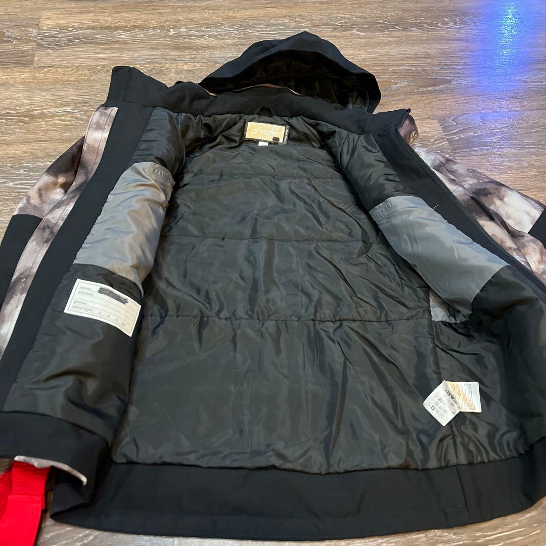 スキーウェア　男の子　150 フェニックス　美品 赤　グレー　黒
