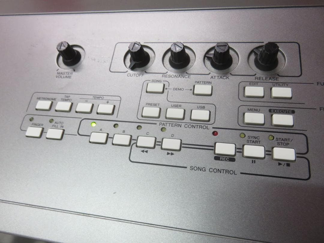 鍵盤楽器 Yamaha MM8