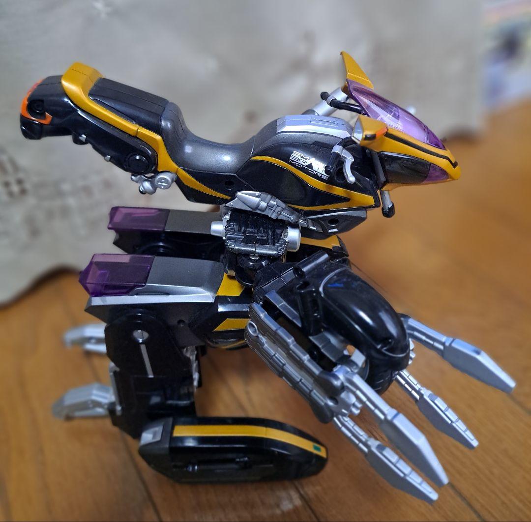 仮面ライダー ファイズ オートバジン カイザ 可動フィギュア 計2点 使用品