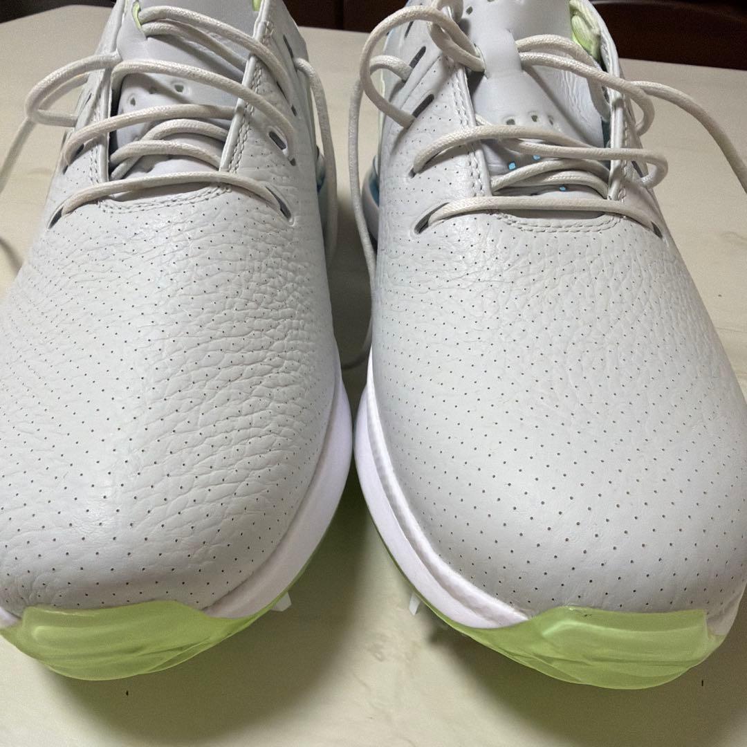 NIKE AIR ZOOM VICTORY TOUR 3 ナイキゴルフシューズ