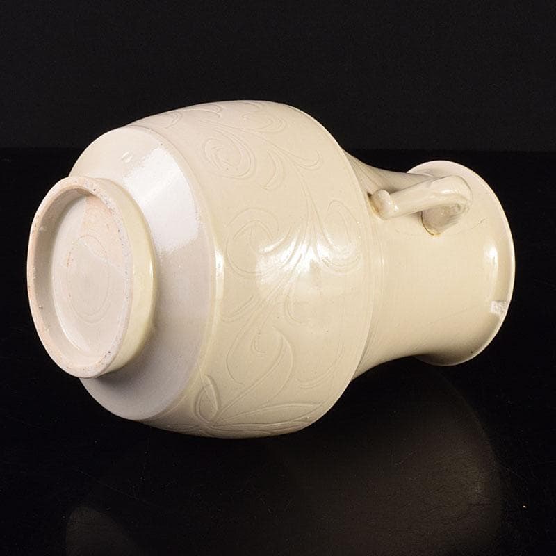 中国　徳化窯白磁　刻花文　双耳瓶　C　6946