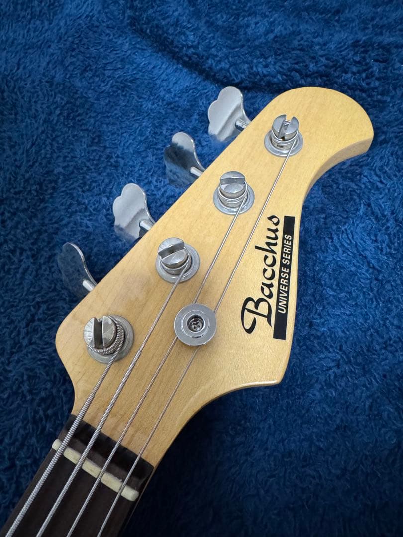 Bacchus ジャズベース 美品 初心者/サブ機 弦交換済み 音出し良好