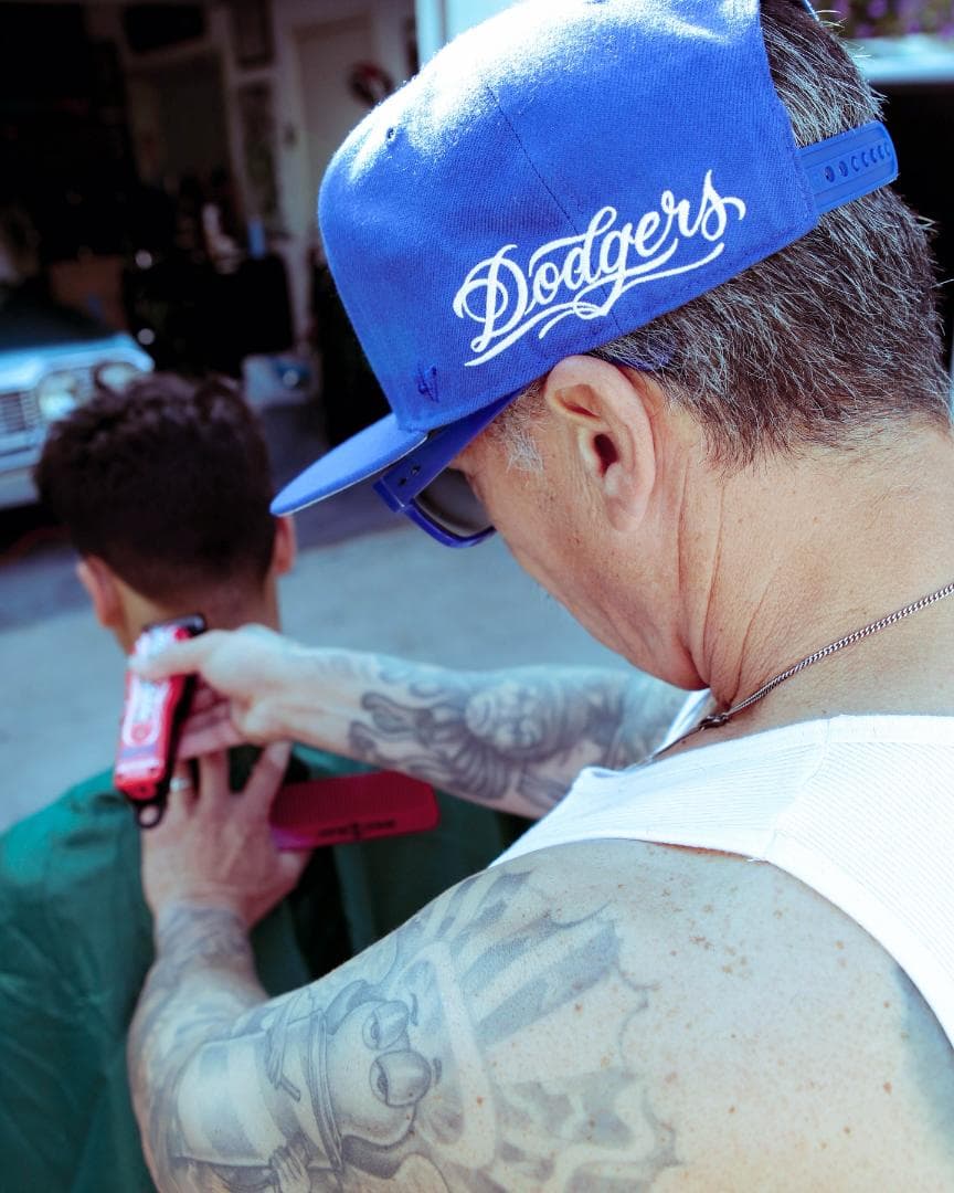 MR CARTOON LA DODGERS 47 GRAFFITI CAP 青
