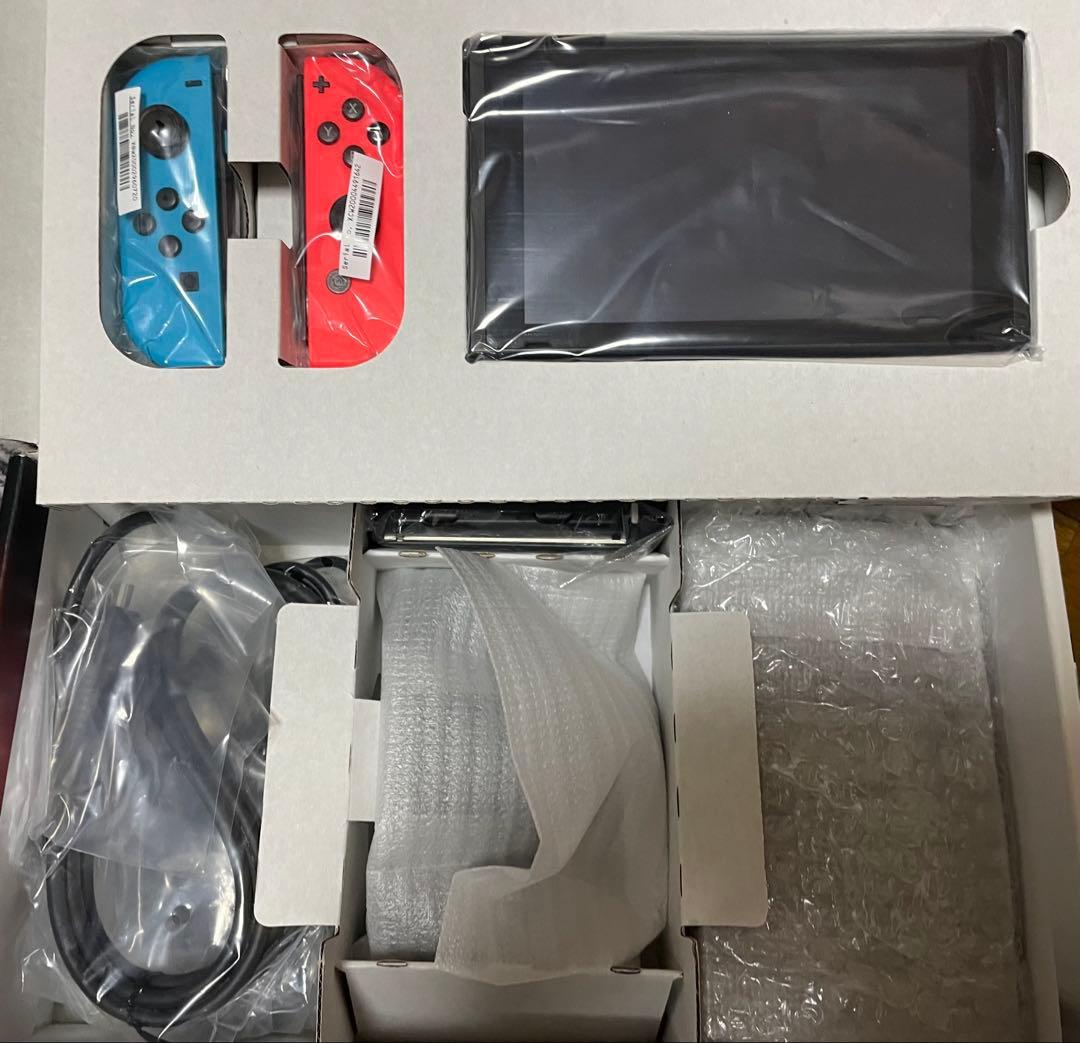 K*様 Nintendo Switch 本体、ソフト、コントローラー3点セット