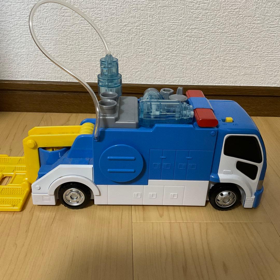 トミカ　空気はスゴイぞ！整備工場へ運ぼうJAFビッグレッカー車