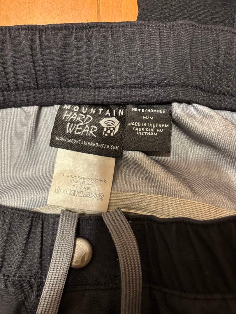MOUNTAIN HARDWEAR コヒージョン　上下セット　Mサイズ