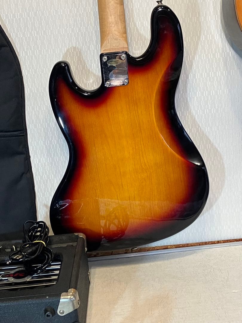 エレキベース初心者用セット！