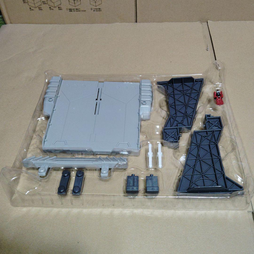 トランスフォーマー　ゴッドファイヤーコンボイ　　クラウドファンディング　国内版